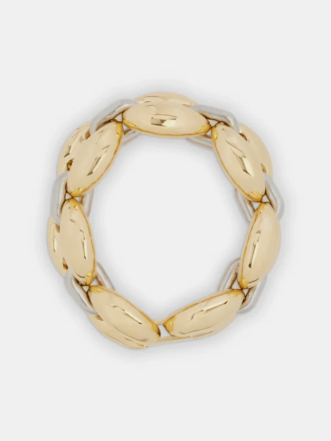 Acht klobige zweifarbige Armbänder