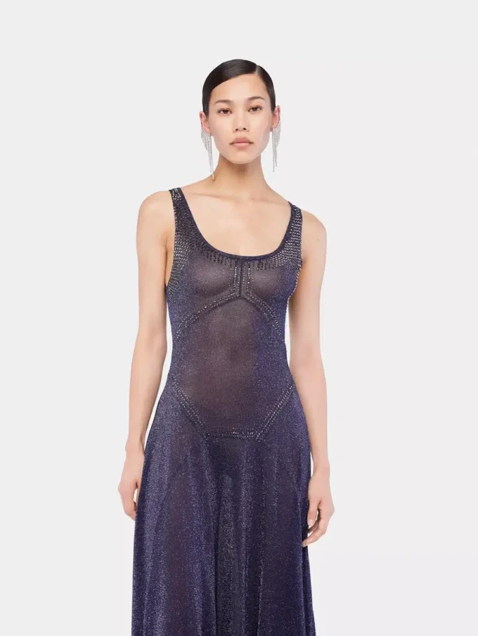 Ausgestelltes Strickkleid mit Hotfix-Details