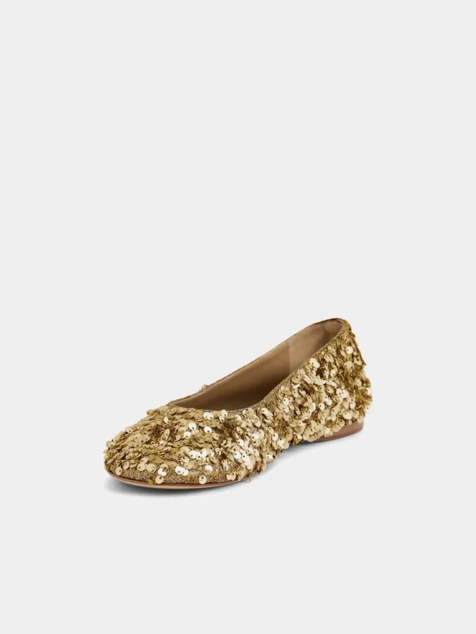 Ballerina mit Pailletten
