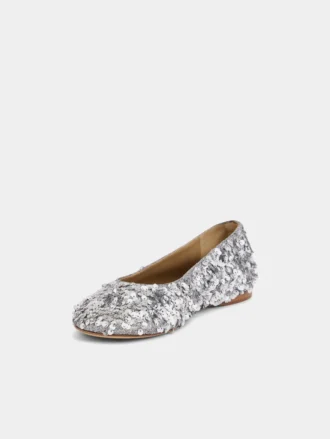 Ballerina mit Pailletten