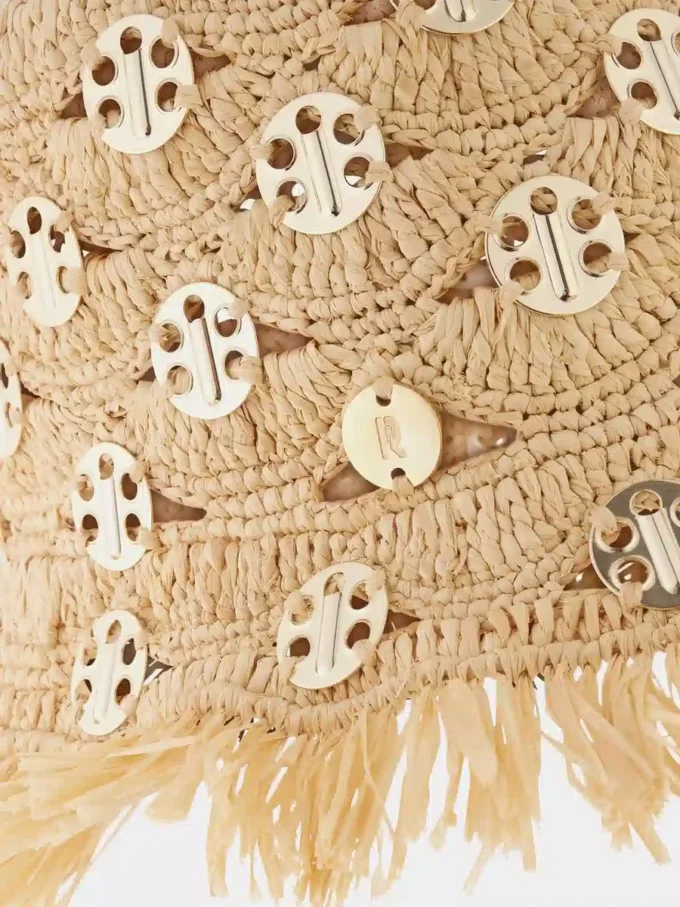 Bob aus Raffia