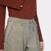 Cargohose aus technischem Gewebe