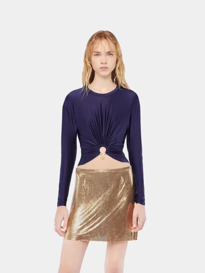 Goldfarbener Minirock aus Mesh