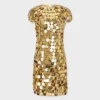 Das ikonische goldene Sparkle-Disc-Kleid Das ikonische goldene Sparkle-Disc-Kleid