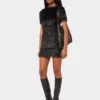 Goldene kniehohe Lederstiefel Goldene kniehohe Lederstiefel