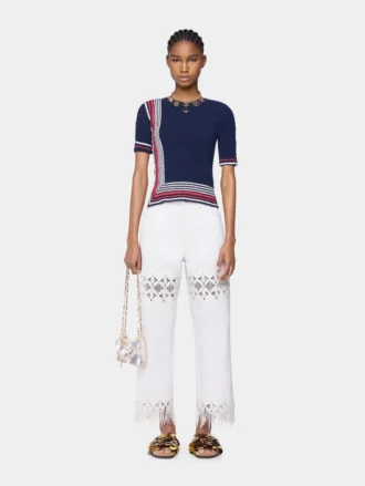 Hose aus Denim mit Stickdetails