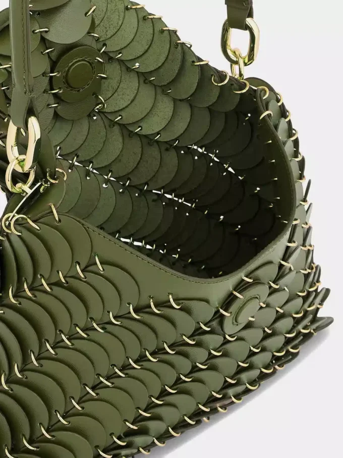 Khaki-farbene Paco-Schultertasche aus Kalbsleder