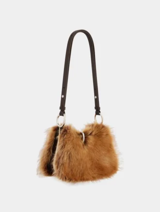 Kleine Ledertasche mit Ring