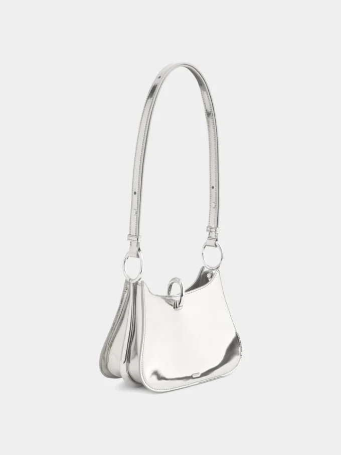 Kleine Ledertasche mit Ring