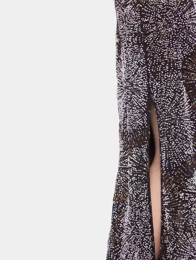 Kreppkleid mit Perlenstickerei