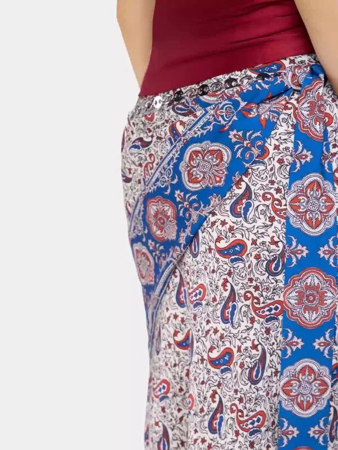 Langer Rock aus bedrucktem Satin