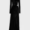 Langes, drapiertes Samtkleid