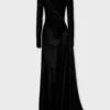 Langes, drapiertes Samtkleid