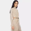 Langes Kleid aus Mesh und Pailletten