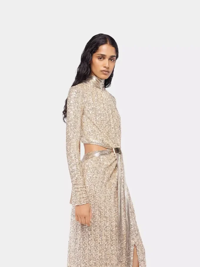 Langes Kleid aus Mesh und Pailletten