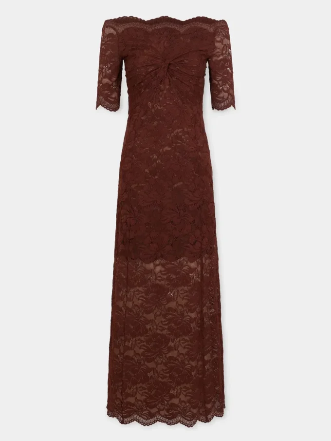 Langes Kleid aus Spitze