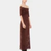 Langes Kleid aus Spitze