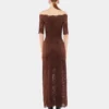 Langes Kleid aus Spitze