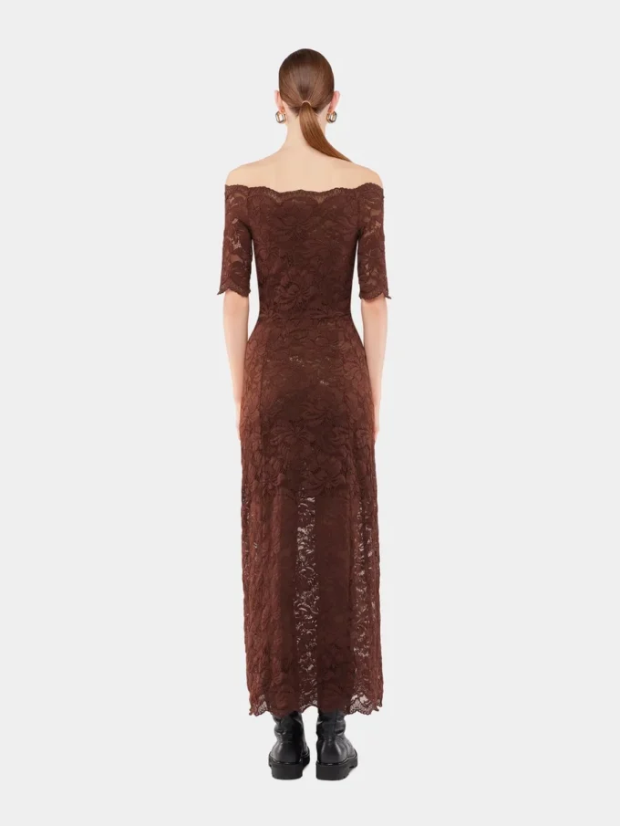 Langes Kleid aus Spitze