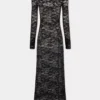 Langes schwarzes Spitzenkleid mit Bardot-Ausschnitt