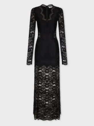 Langes Spitzenkleid