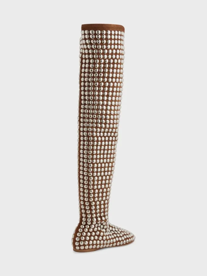 Overknee-Stiefel mit Nieten