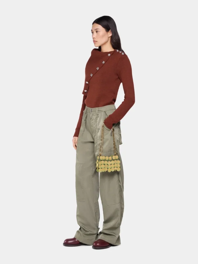 Rostfarbener Pullover aus Wolle