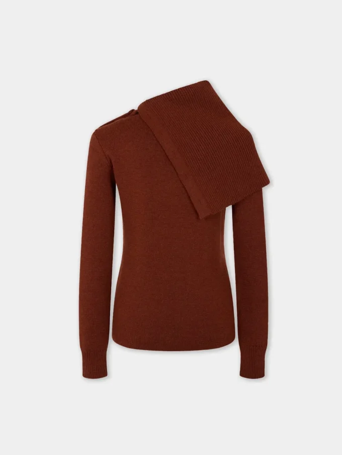 Rostfarbener Pullover aus Wolle
