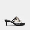 Sandalen mit Kitten-Absatz und Strass