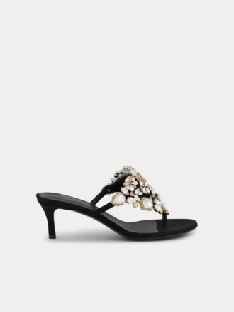 Sandalen mit Kitten-Absatz und Strass