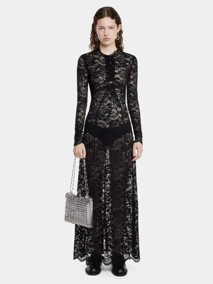 Schwarzes langes Kleid aus Spitze