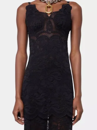 Schwarzes langes Kleid aus Spitze