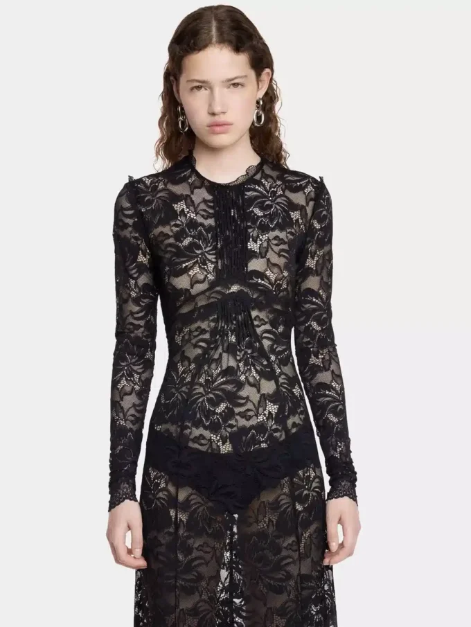 Schwarzes langes Kleid aus Spitze