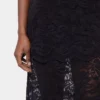 Schwarzes langes Kleid aus Spitze