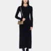 Schwarzes langes Kleid aus Wolle