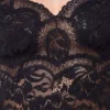 Schwarzes Tanktop aus Spitze