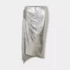 Silberner drapierter Rock aus Kettengeflecht Silberner drapierter Rock aus Kettengeflecht