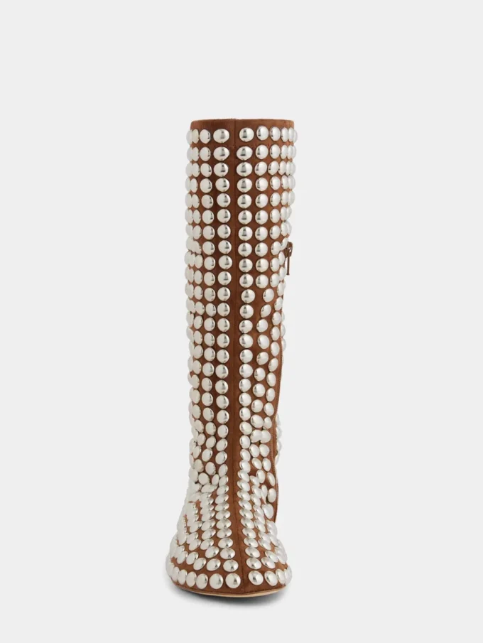 Stiefel mit Nieten