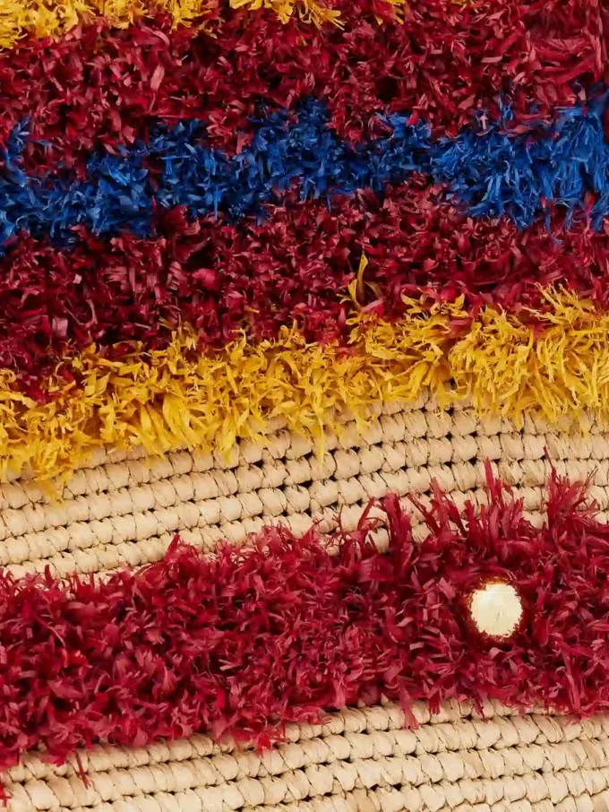Tragetasche aus Raffia mit Riemen